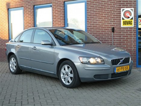 Volvo S40 - 2.4 5Cil. Kinetic - 1