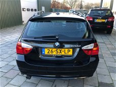 BMW 3-serie Touring - 320d Business Line (Leder Navi Automaat) KeurigeAuto