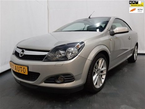 Opel Astra TwinTop - 1.8 Enjoy Airco - 1