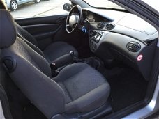 Ford Focus - 1.6-16V Trend, AIRCO, ELEK-RAMEN, RADIO-CD-MP3-USB-AUX, CENT-VERGRENDELING, TREKHAAK