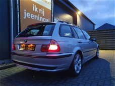 BMW 3-serie Touring - 320d Lifestyle Executive met Climate & Cruise control, PDC, etc