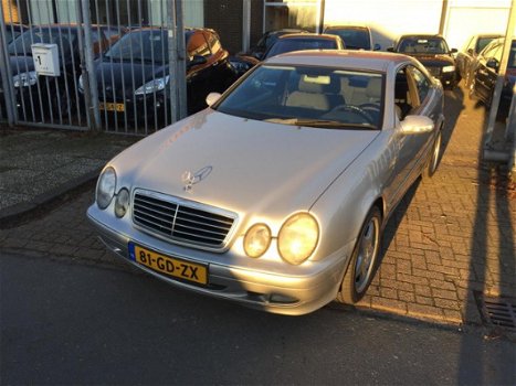 Mercedes-Benz CLK-klasse Coupé - 200 K. Elegance - 1