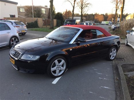 Audi A4 Cabriolet - 3.0 V6 Exclusive - 1