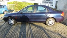 Ford Mondeo - 1.8-16V Ghia Platinum AIRCO/LEDER/TREKHAAK