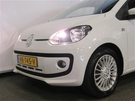 Volkswagen Up! - 5drs. 1.0i High Up (Navi/Fender/PDC/Cruise) - 1