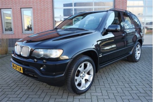 BMW X5 - 4.4i Executive - 1