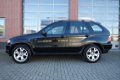 BMW X5 - 4.4i Executive - 1 - Thumbnail