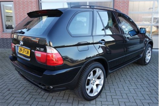 BMW X5 - 4.4i Executive - 1