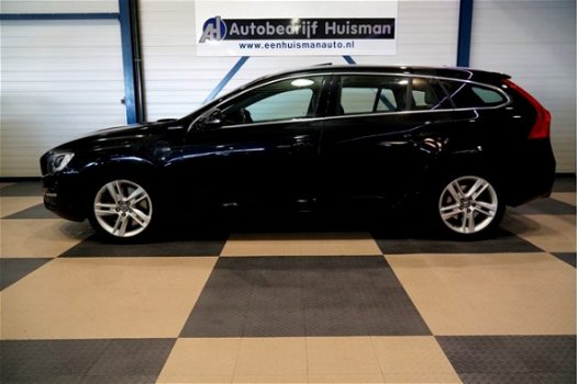 Volvo V60 - €16436 ex.BTW 2.4 D6 AWD 210kW/286pk Aut6 PIHV Summum Intellisafe CLIMA + ADAPT.CRUISE + - 1