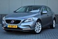 Volvo V40 - 2.0D4 191PK Summum Business | Xenon | Afnb Trekhaak | PDC *Rijklaar - 1 - Thumbnail