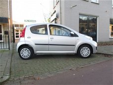 Peugeot 107 - 1.0-12V XS 5-drs / NW-STAAT / 94dkm