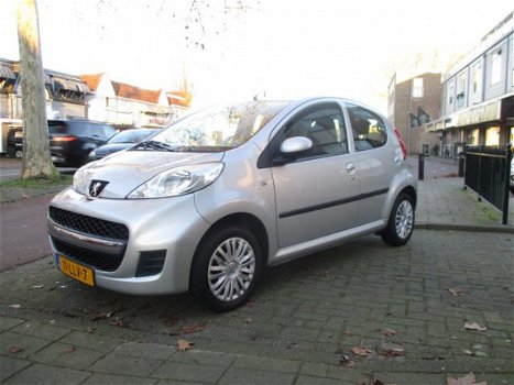 Peugeot 107 - 1.0-12V XS 5-drs / NW-STAAT / 94dkm - 1