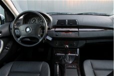 BMW X5 - 3.0i Executive AUTOMAAT / YOUNGTIMER