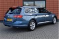 Volkswagen Passat Variant - 1.6 TDI Business Edition Panoramadak/Navi/Trekhaak - 1 - Thumbnail