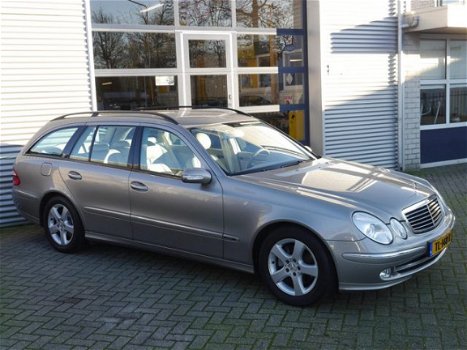 Mercedes-Benz E-klasse Combi - 270 CDI Avantgarde 92000KM FISCAAL VRIENDELIJK TOP STAAT - 1