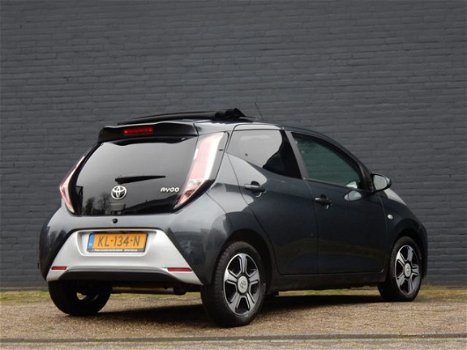 Toyota Aygo - 1.0 VVT-i x-clusiv NAVI OPEN DAK CAMERA ACHTER BLUETOOTH 5-DEURS ALLE OPTIES - 1