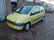 Renault Twingo - 1.2 Comfort bj 2000 apk 12-12-2019.. 899 euro - 1 - Thumbnail