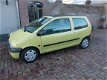 Renault Twingo - 1.2 Comfort bj 2000 apk 12-12-2019.. 899 euro - 1 - Thumbnail