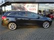 Kia Cee'd - 1.6 GDI BusinessLine , Trekhaak, CLima, Navi, LMV - 1 - Thumbnail