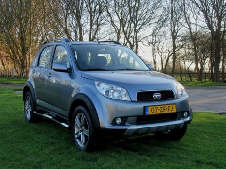 Daihatsu Terios - 1.5 16V 2WD EXPEDITION AUT+AIRCO+CAMERA - 1