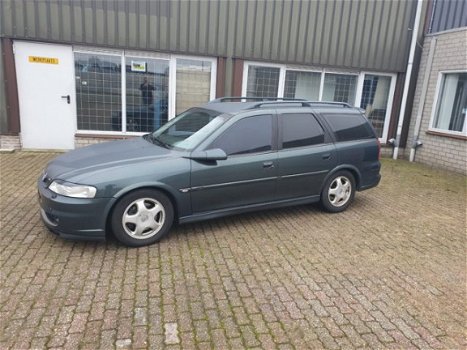 Opel Vectra Wagon - VECTRA STATION2.5I-V6 BUSINESS EDITION - 1