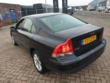 Volvo S60 - 2.4 Edition 164.000km deal.onderhouden Leer Clima etc NL auto