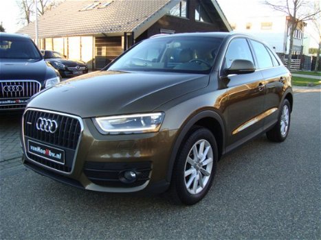 Audi Q3 - 2.0 TDI quattro Pro Line Leder Navi LED trekhaak wegklapbaar - 1