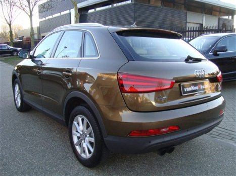 Audi Q3 - 2.0 TDI quattro Pro Line Leder Navi LED trekhaak wegklapbaar - 1