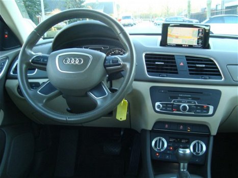 Audi Q3 - 2.0 TDI quattro Pro Line Leder Navi LED trekhaak wegklapbaar - 1