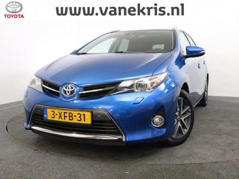 Toyota Auris Touring Sports - 1.8 Hybrid Lease Plus, Trekhaak, Panoramadak, Navi - 1