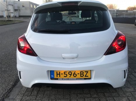 Opel Corsa - 1.4 OPC LINE NAVIGATIE AIRCO DIKKE VOLLE UITVOERING - 1