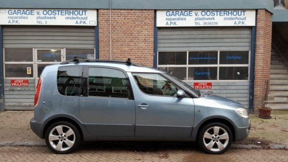 Skoda Roomster - 1.4-16V Scout - 1