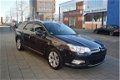 Citroën C5 Tourer - 1.6 THP Selection Navigatie I Airco I Sport velgen I PDC I Dealer onderhouden - 1 - Thumbnail