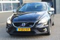 Volvo V40 - 2.0 D4 R-Design Business (191pk) Zwarte hemel /WIFI /My-car /Navi /Leder-alcantara /Clim - 1 - Thumbnail