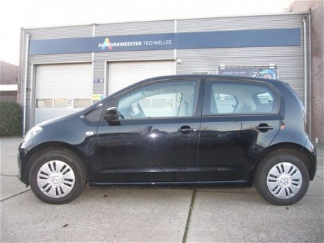 Volkswagen Up! - 1.0 move up BlueM - 1