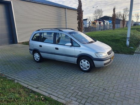 Opel Zafira - 1.8-16V Comfort automaat 7zits - 1