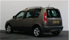 Skoda Roomster - 1.2 TSI Tour Trekhaak, Parkeersensoren - 1 - Thumbnail