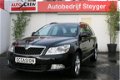 Skoda Octavia - 1.8 TSI FAMILY AIRCO, TREKHAAK, XENON VERLICHTING - 1 - Thumbnail