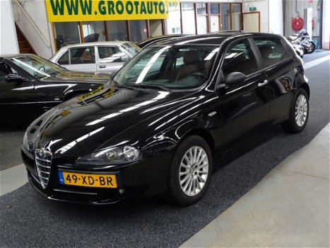 Alfa Romeo 147 - 1.6 T.Spark Business Stuurbekrachtiging Climate control - 1