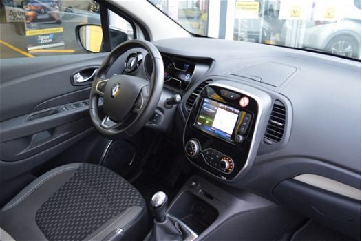 Renault Captur - TCe 90 Intens | Easy Life pack | 10 mnd oud | Nieuwprijs : € 24.755, - 1