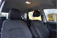 Kia Venga - 1.4 CVVT Plus Pack | Navi | Airco | Camera