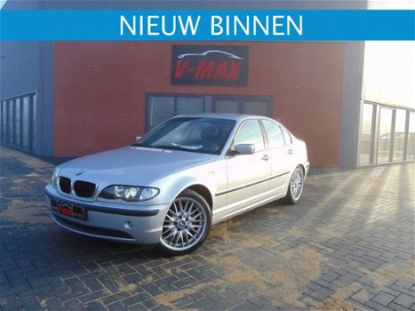 BMW 3-serie - 325 325i AUT Executive Nap Leder Navi Xenon Trekhaak - 1