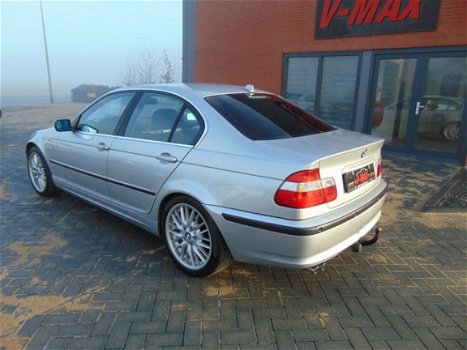 BMW 3-serie - 325 325i AUT Executive Nap Leder Navi Xenon Trekhaak - 1