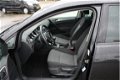Volkswagen Golf - 1.6 TDI Comfortline BlueMotion NL auto, Euro 5, De auto moet nog gereinigd worden. - 1 - Thumbnail