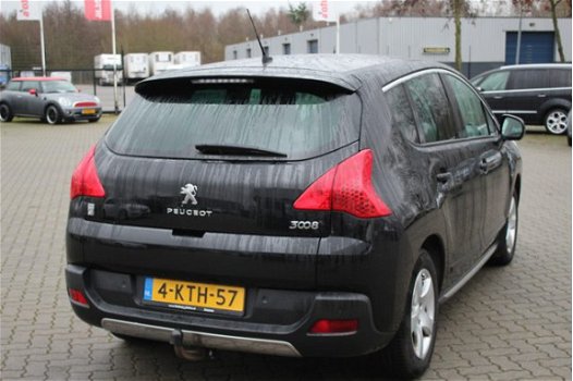 Peugeot 3008 - 2.0 HDiF HYbrid4 Blue Lease Euro 5 airco, climate control, radio cd speler, navigatie - 1