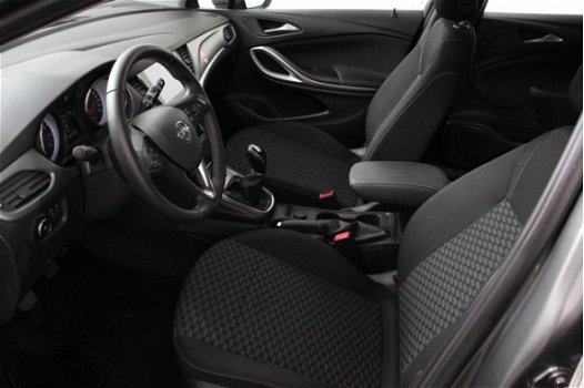 Opel Astra Sports Tourer - 1.4 Turbo (Navigatie/Blue tooth/Cruise control/LMV/PDC V+A) - 1