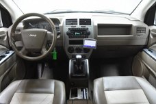 Jeep Compass - 2.4 Limited [ Navi Half-Leer Airco Trekhaak Schuifdak ]