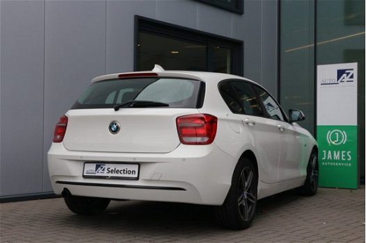 BMW 1-serie - 116i Business+ / Sport-Line / Navigatie - 1