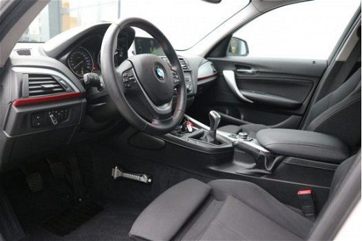 BMW 1-serie - 116i Business+ / Sport-Line / Navigatie - 1