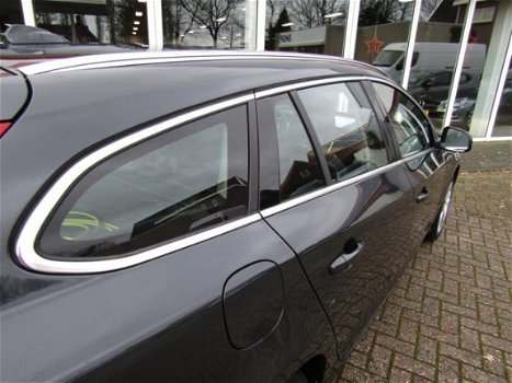 Volvo V60 - 2.4 D6 AWD Plug-In Hybrid Summum MARGE - 1